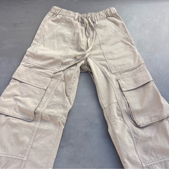 Low-rise Drawstring Cargo Pants - Picture 2 of 4
